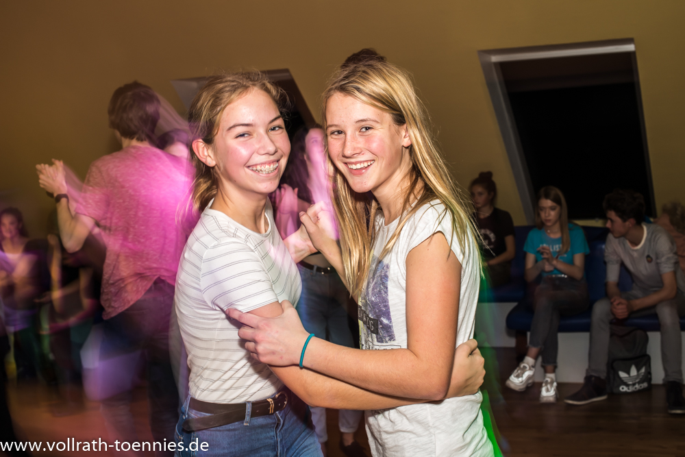 2019 11 09 Tanzparty Jugend 0157